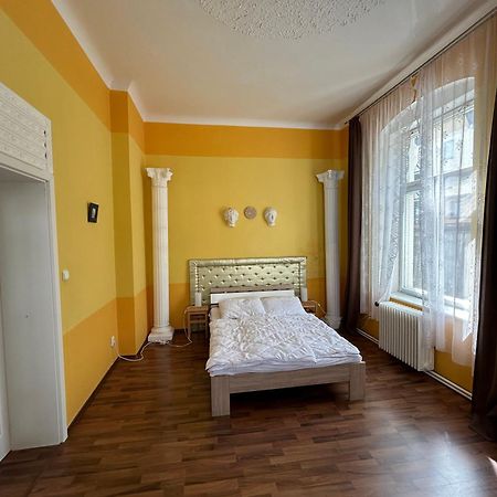 Schloss Ambras Mariánské Lázně Kültér fotó
